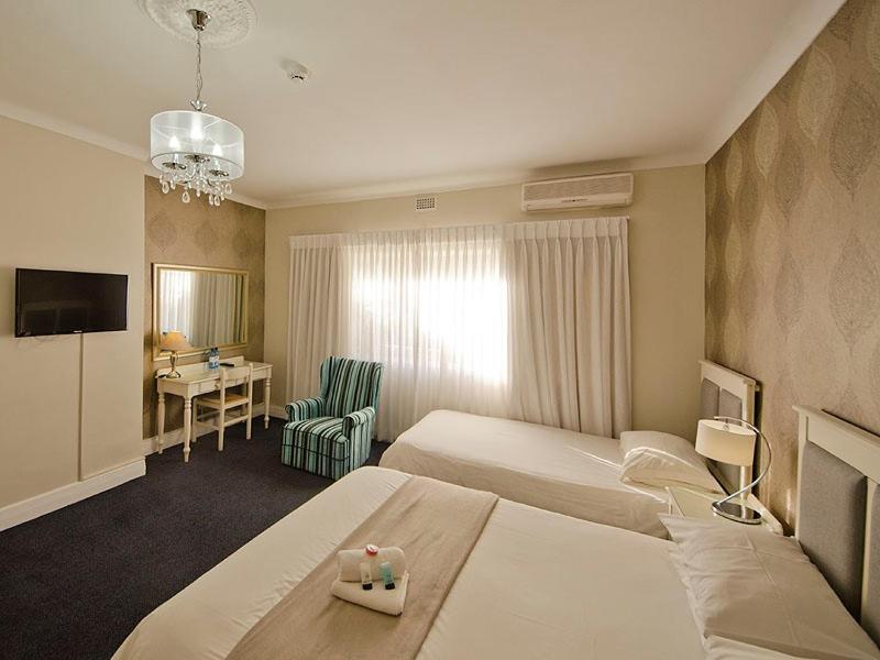 The Russel Hotel Knysna Exteriér fotografie